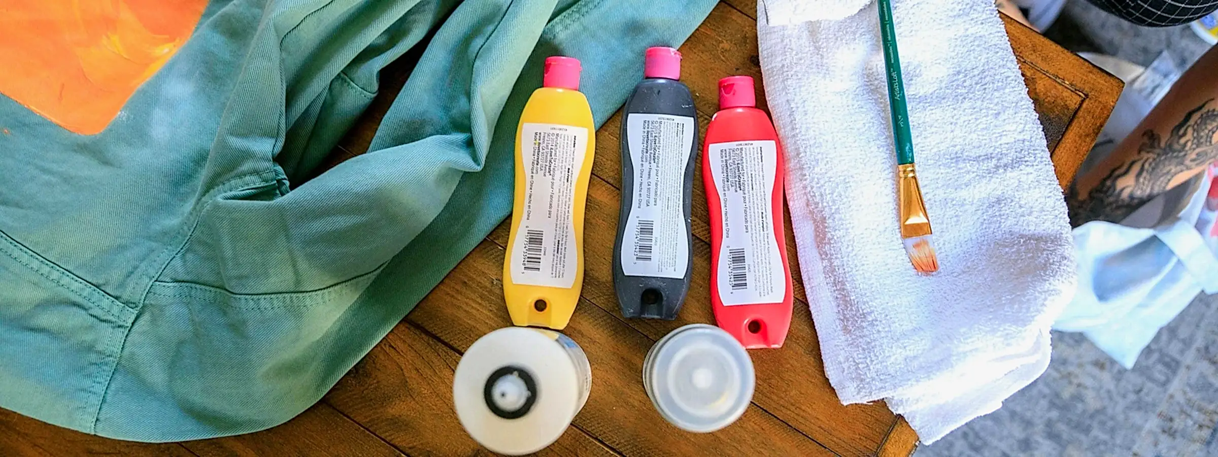 Sale Acrylic Paints