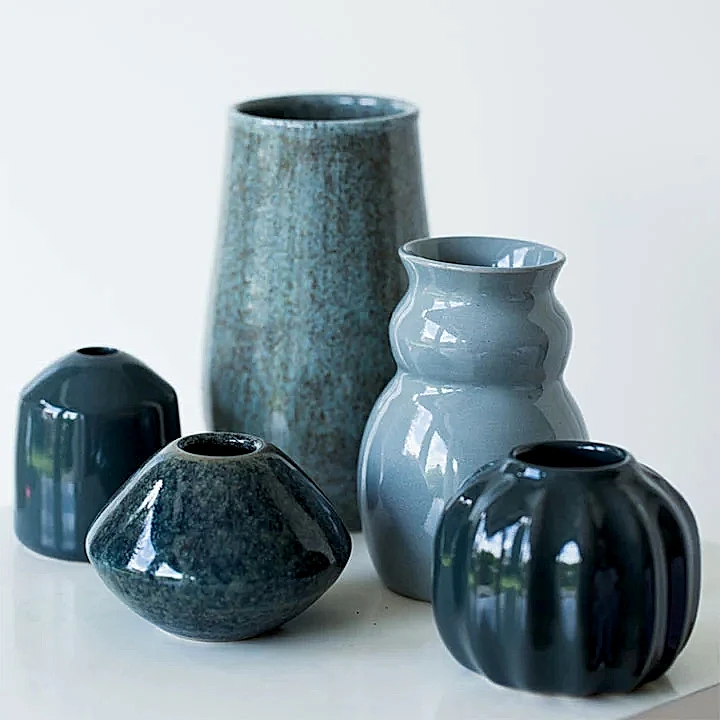 Botz Black Glossy Stoneware Brush-on Glaze